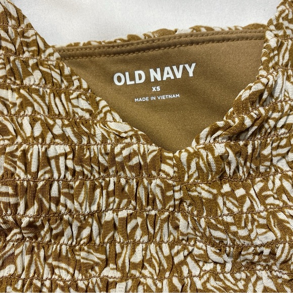 NWOT Old Navy V-Neck Mesh Babydoll Cami Swing Top - Picture 4 of 5